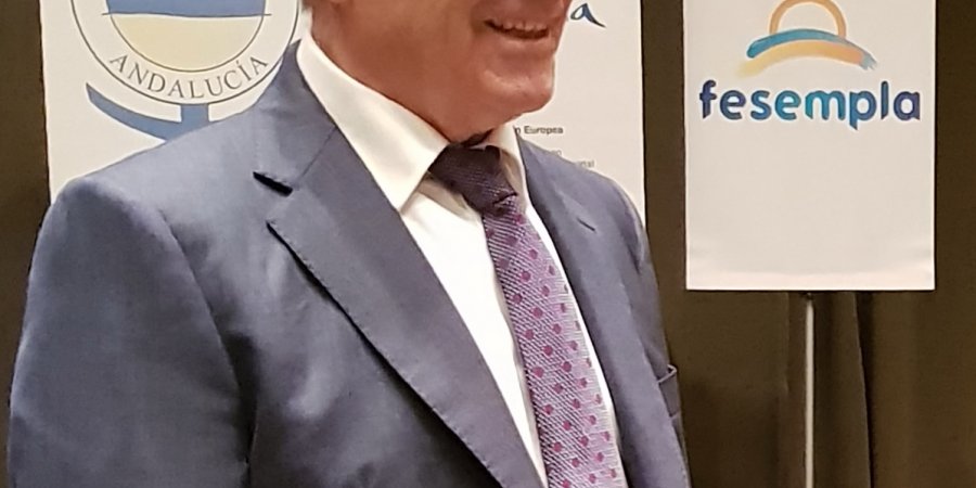 Norberto del Castillo deja la presidencia de la Federación Andaluza de Empresarios de Playas, para dedicarse, en exclusividad, a la presidencia de la Federación Española de Empresarios de Playas.